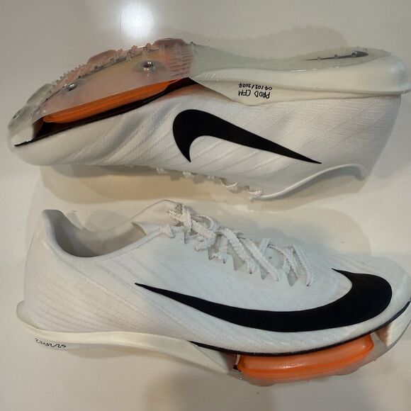 Nike Air Zoom Maxfly 2 Proto White Track Spikes HF7643-100 Mens 5  / Womens 6.5